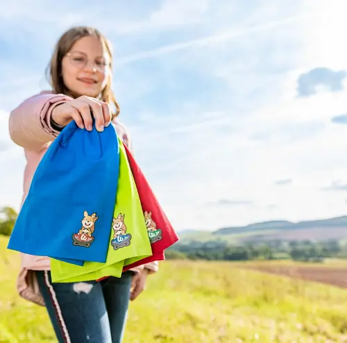 2021-09-29-WEB-Merchandise Mütze Tuch Produktshooting